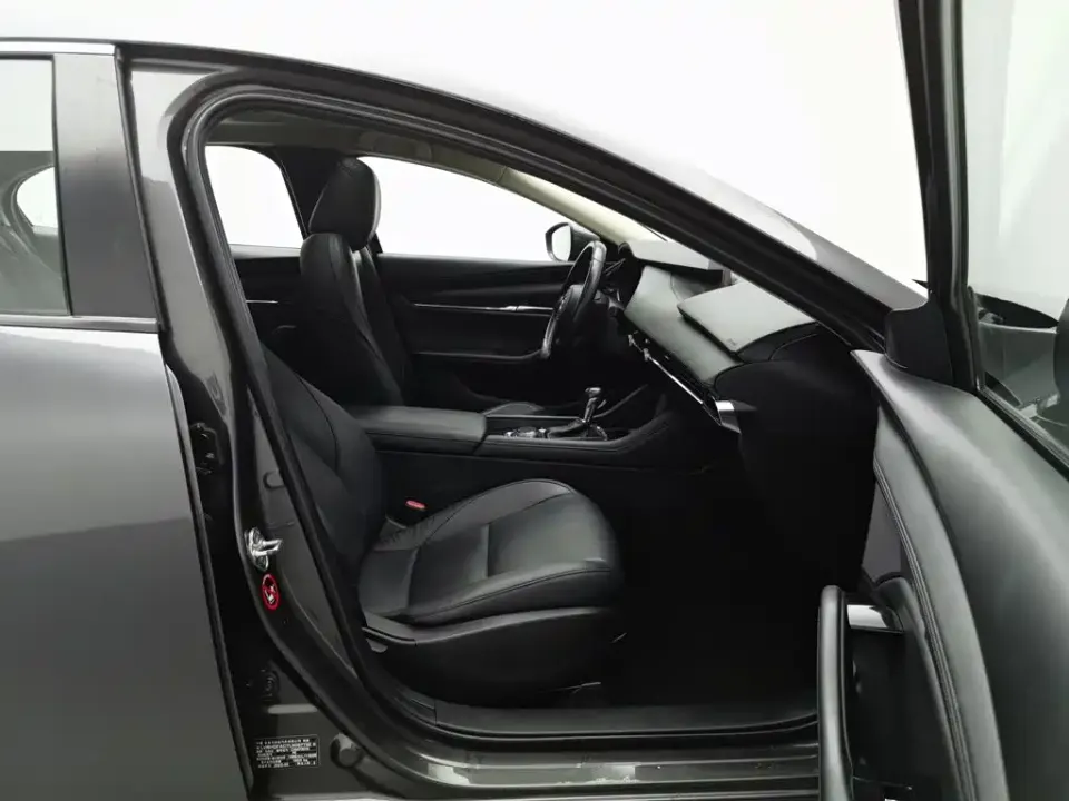 Mazda 3 Axela