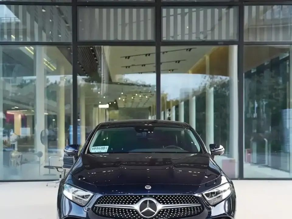 Mercedes-Benz CLS