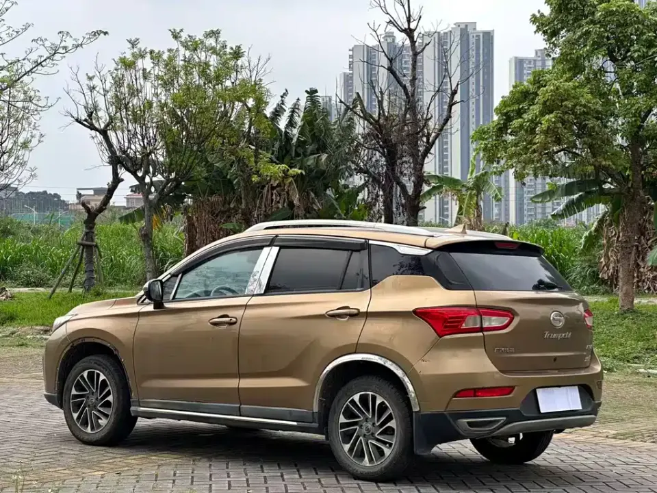 GAC Trumpchi GS4