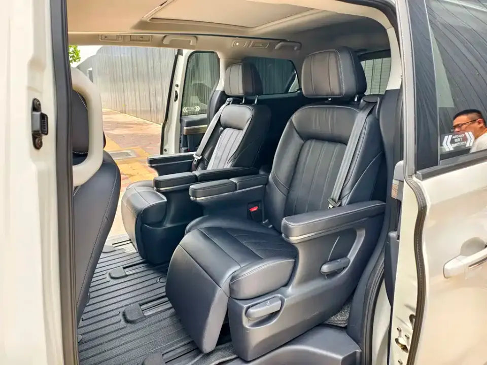 GAC Trumpchi M8