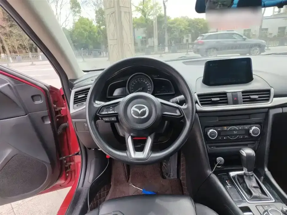 Mazda 3 Axela