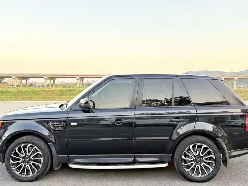 Land Rover Sport