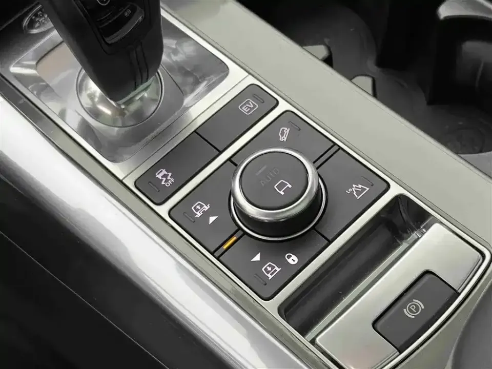 Land Rover Sport PHEV