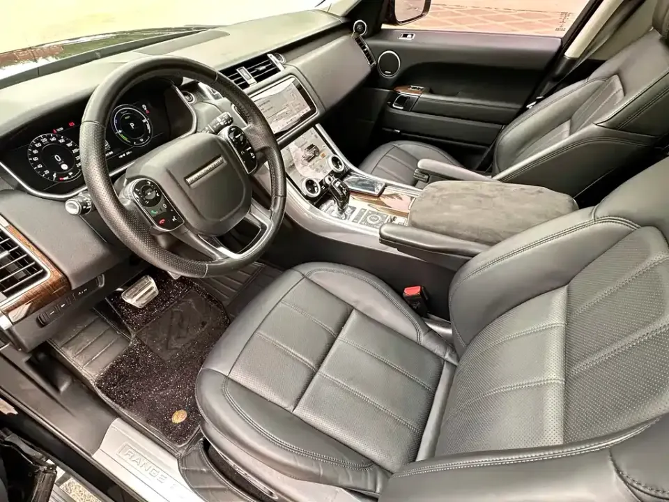 Land Rover Sport PHEV