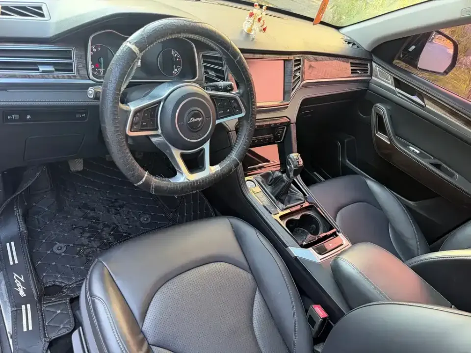 Zotye X7