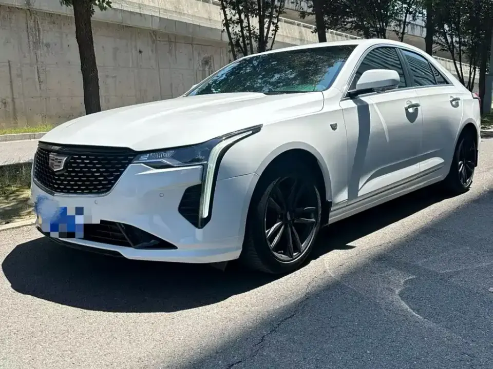 Cadillac CT4