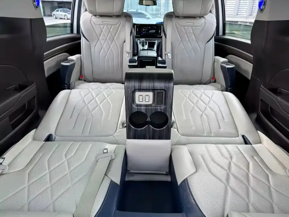 GAC Trumpchi M8