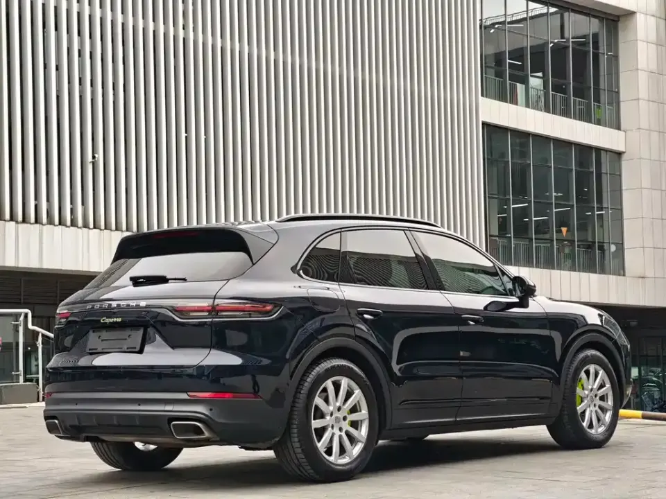 Porsche Cayenne Hybrid
