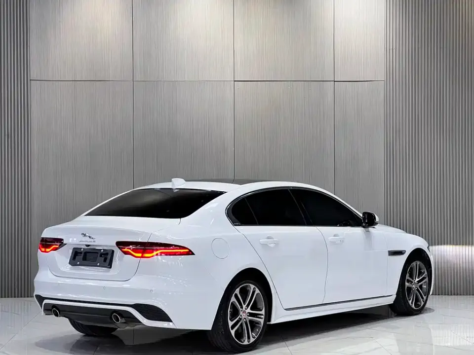Jaguar XEL