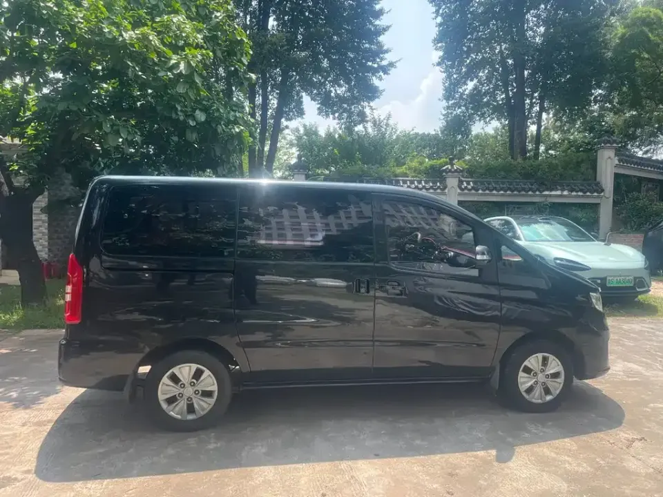 JAC Refine Refine M3