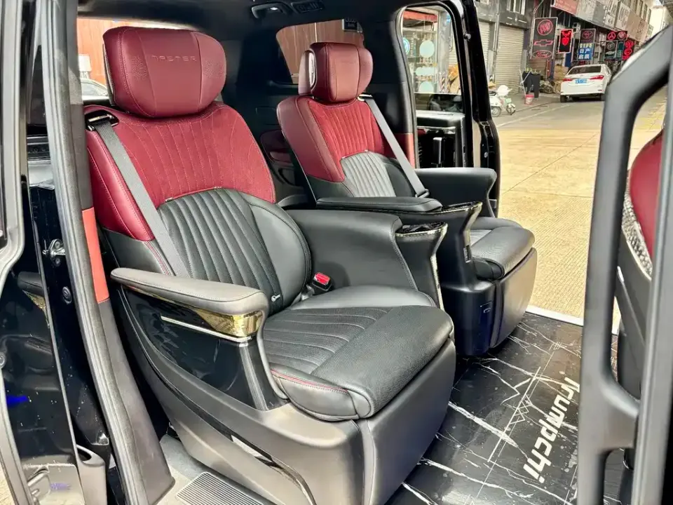 GAC Trumpchi M8