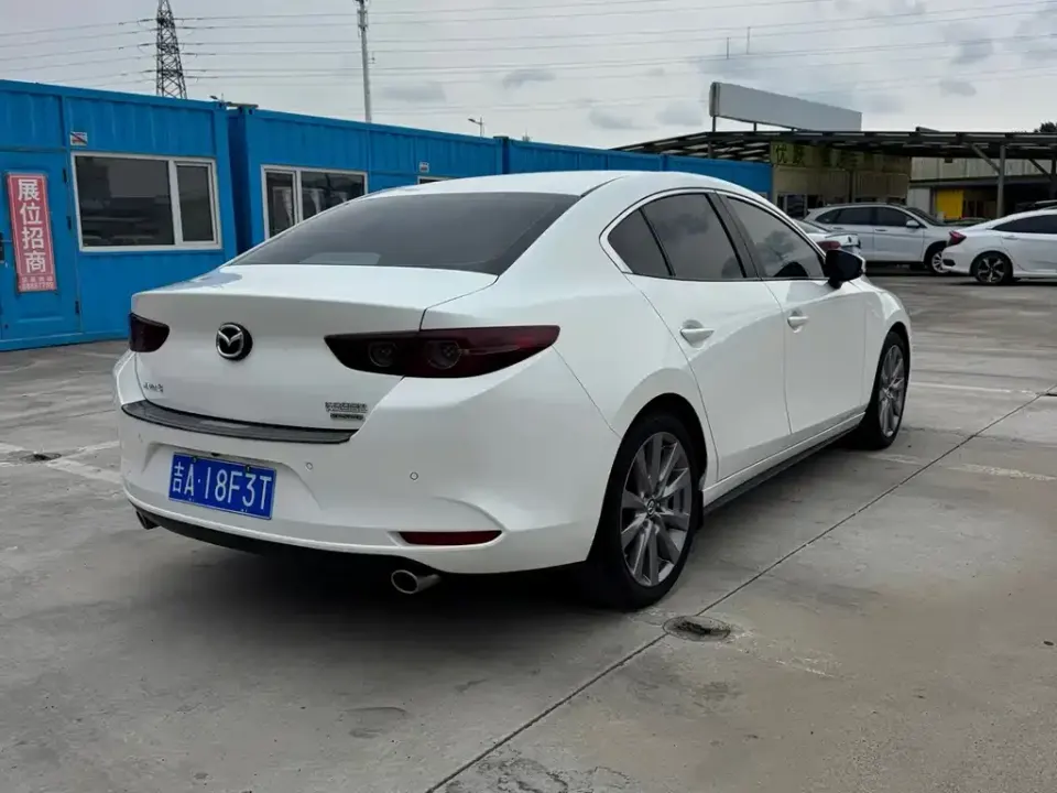 Mazda 3 Axela