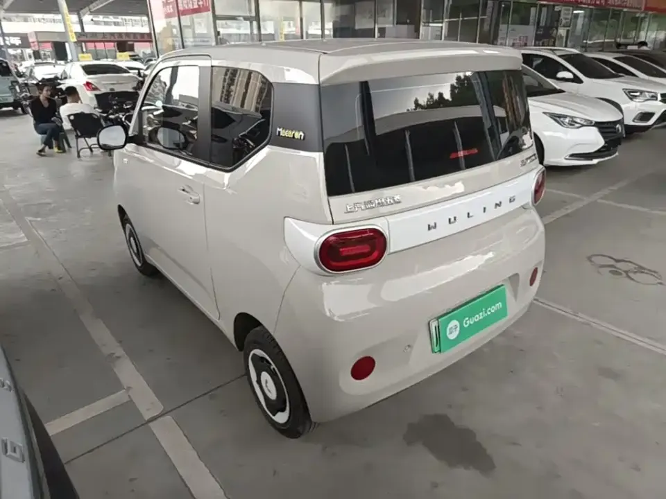 Wuling MINIEV