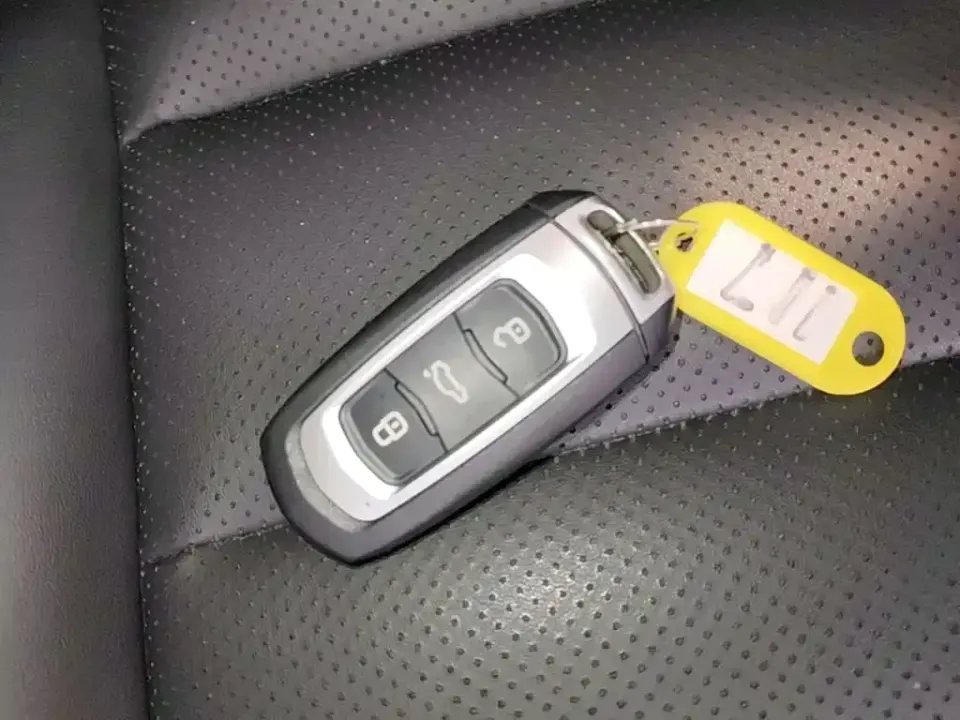 Geely Emgrand GS