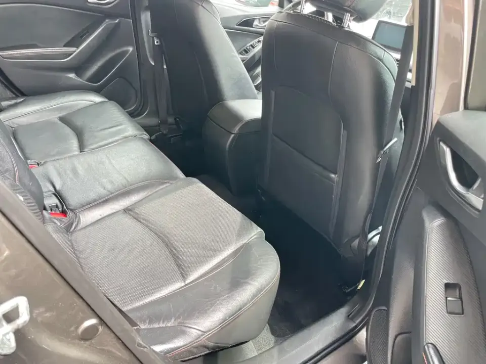 Mazda 3 Axela
