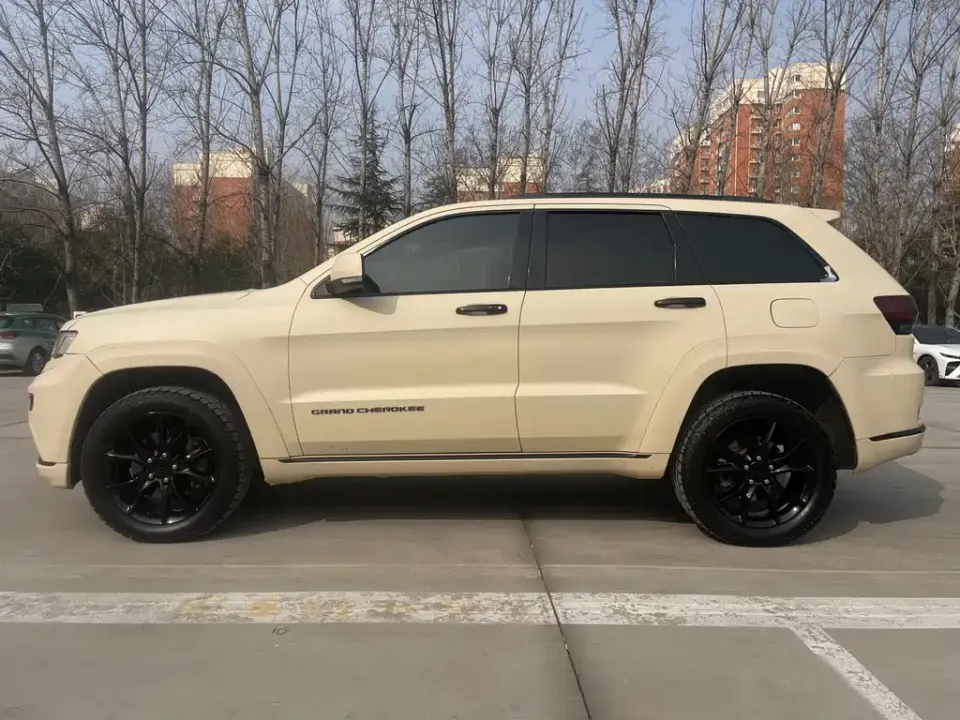 Jeep Grand Cherokee (Import)