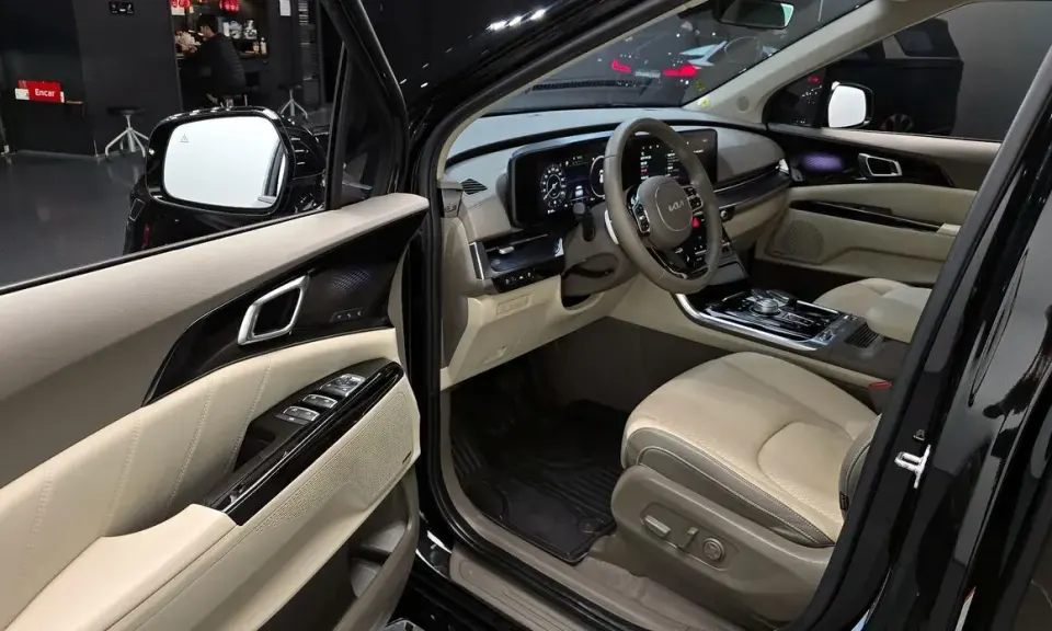 Kia Canival