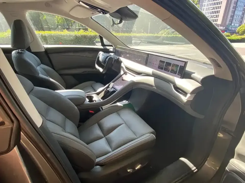 IM Motors IM LS6