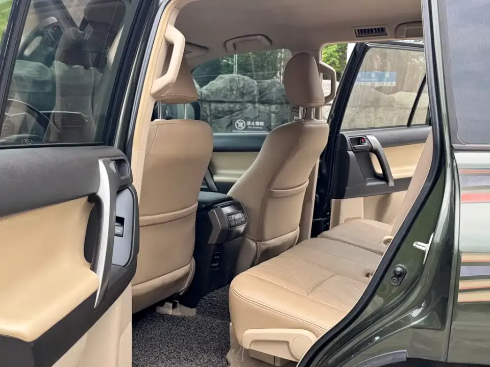 Toyota Prado (Import)