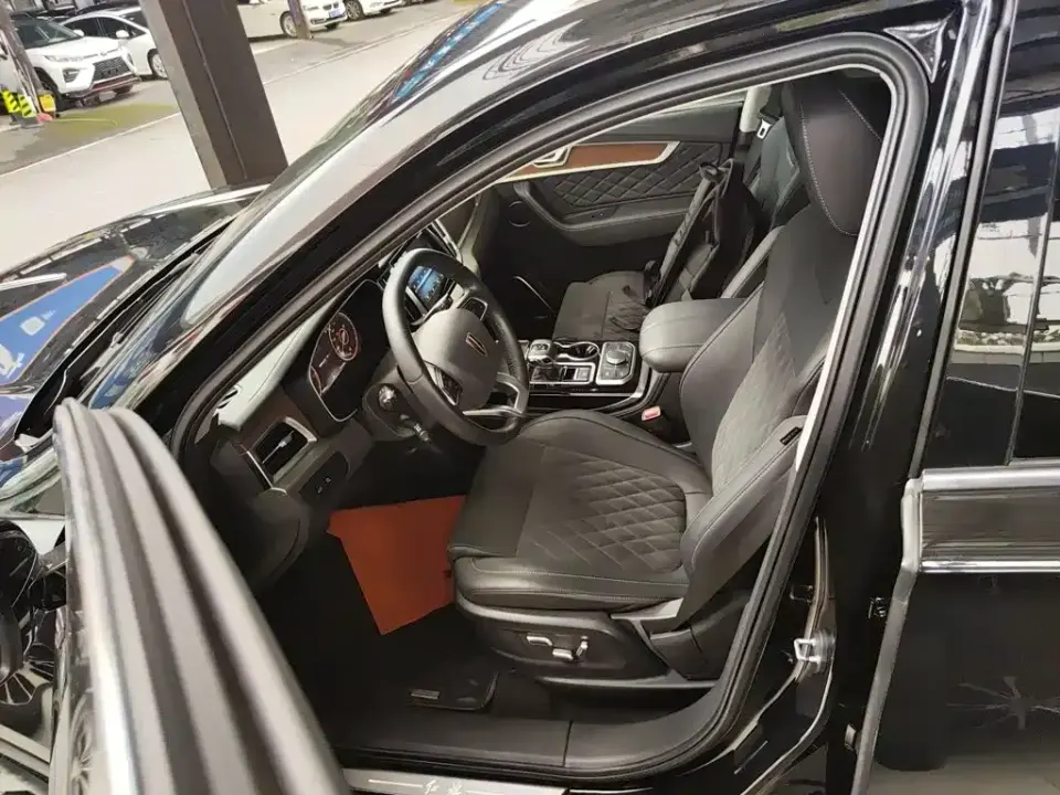 Hongqi Hongqi HS7