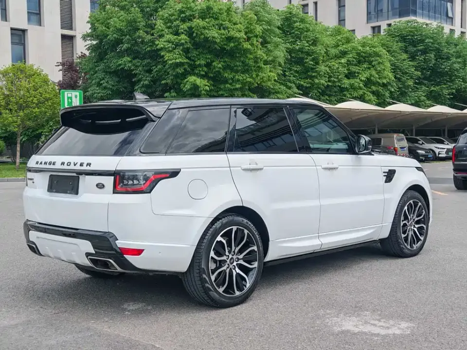 Land Rover Sport