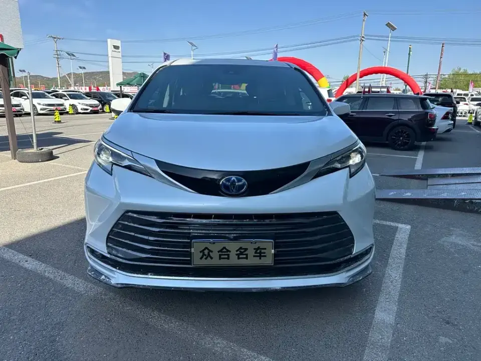 Toyota Sienna