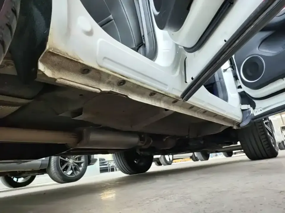 WEY Wey VV6