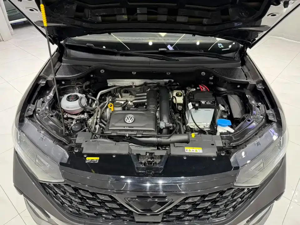 Jetta VS7