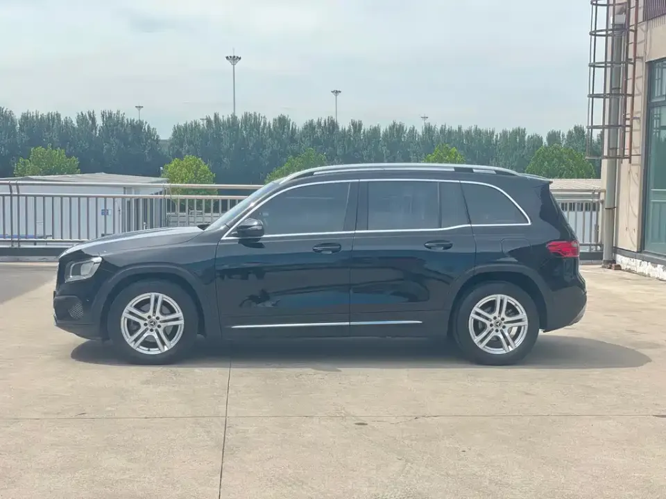 Mercedes-Benz GLB