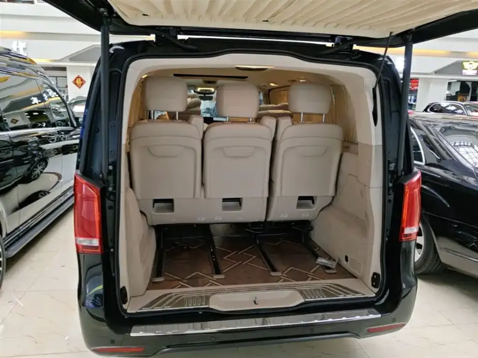 Mercedes-Benz V-Class