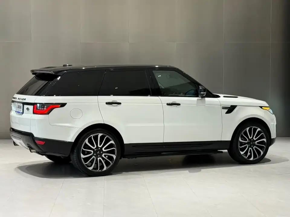 Land Rover Sport