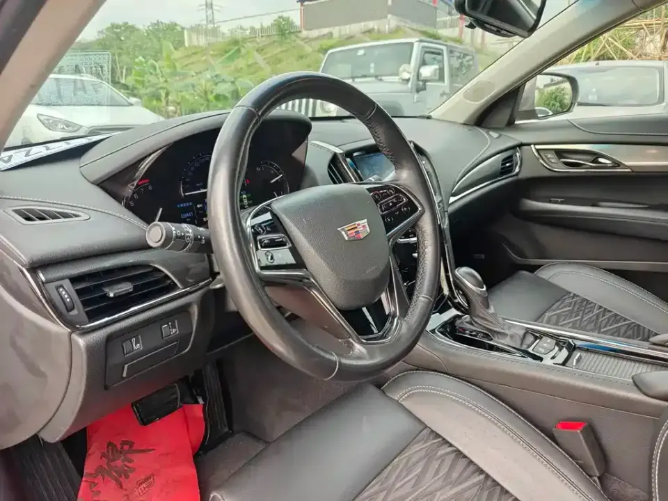 Cadillac ATS-L