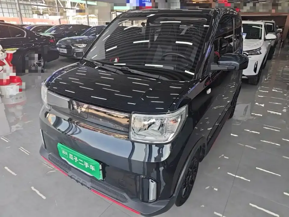 Wuling MINIEV