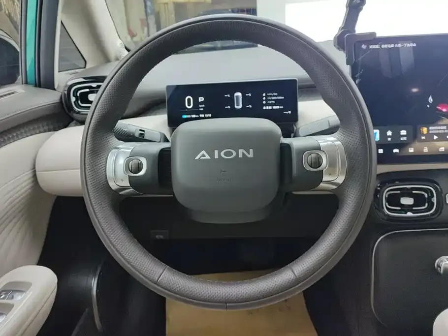 Aion AION UT