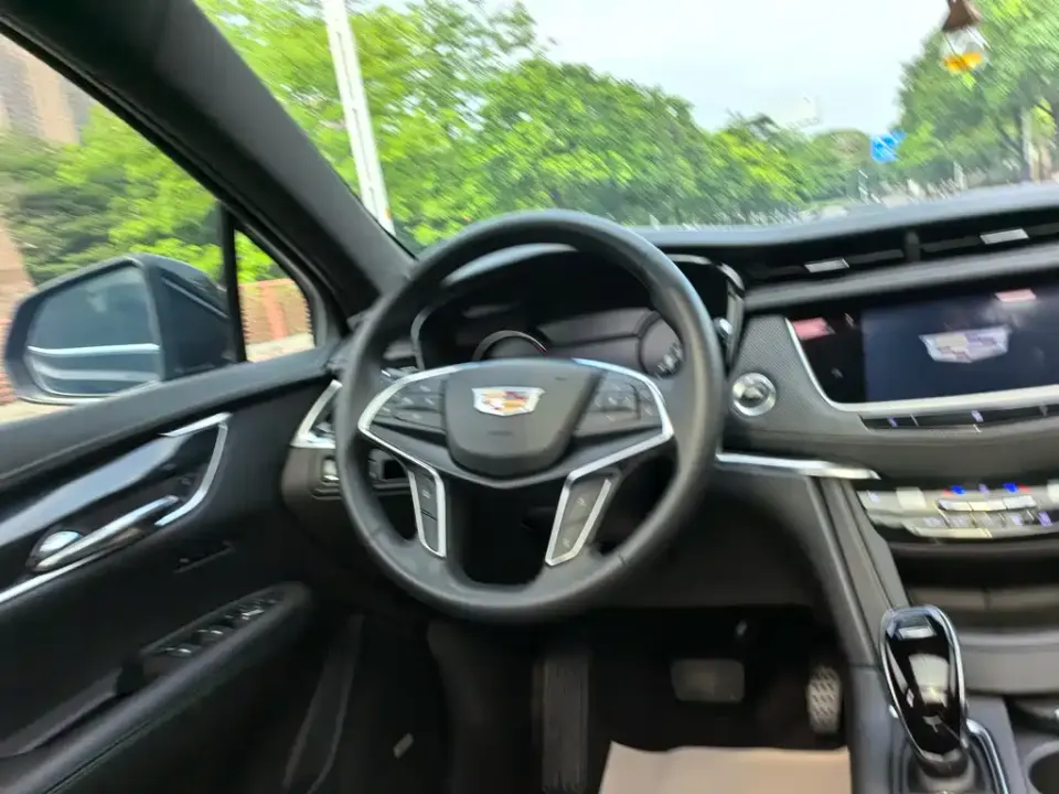 Cadillac XT5