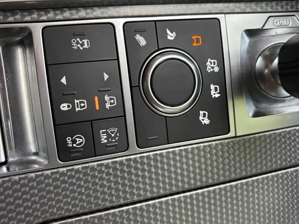 Land Rover Sport