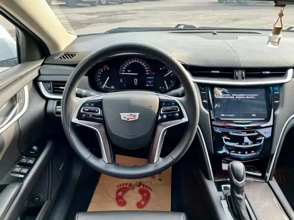 Cadillac XTS