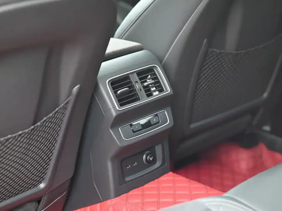 Audi Q5L Sportback