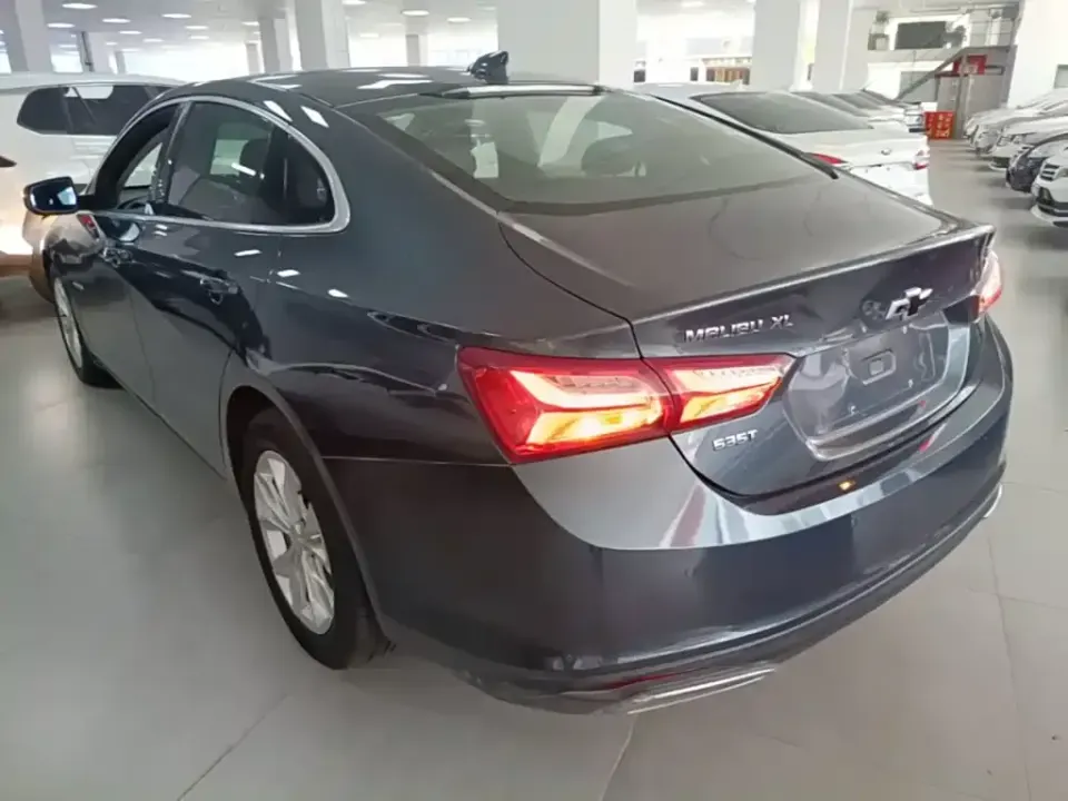 Chevrolet Malibu XL