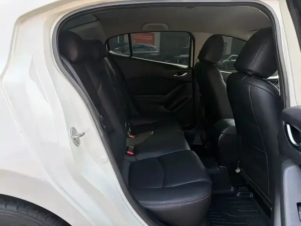 Mazda 3 Axela