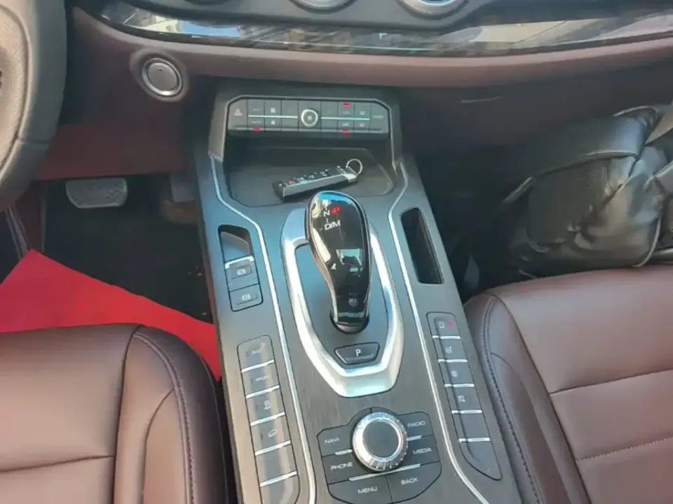 WEY Wey VV5