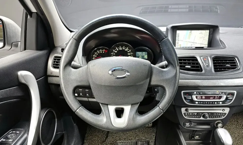 Renault Samsung SM3