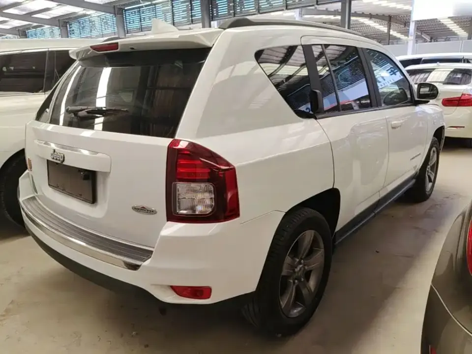 Jeep Compass (Import)
