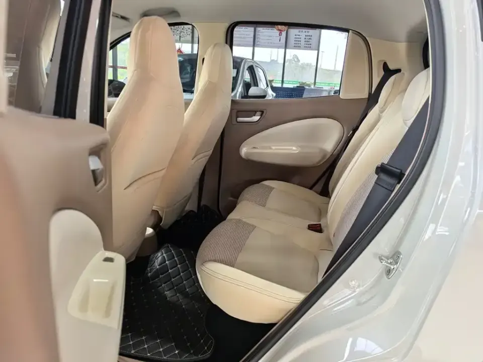 Wuling MINIEV