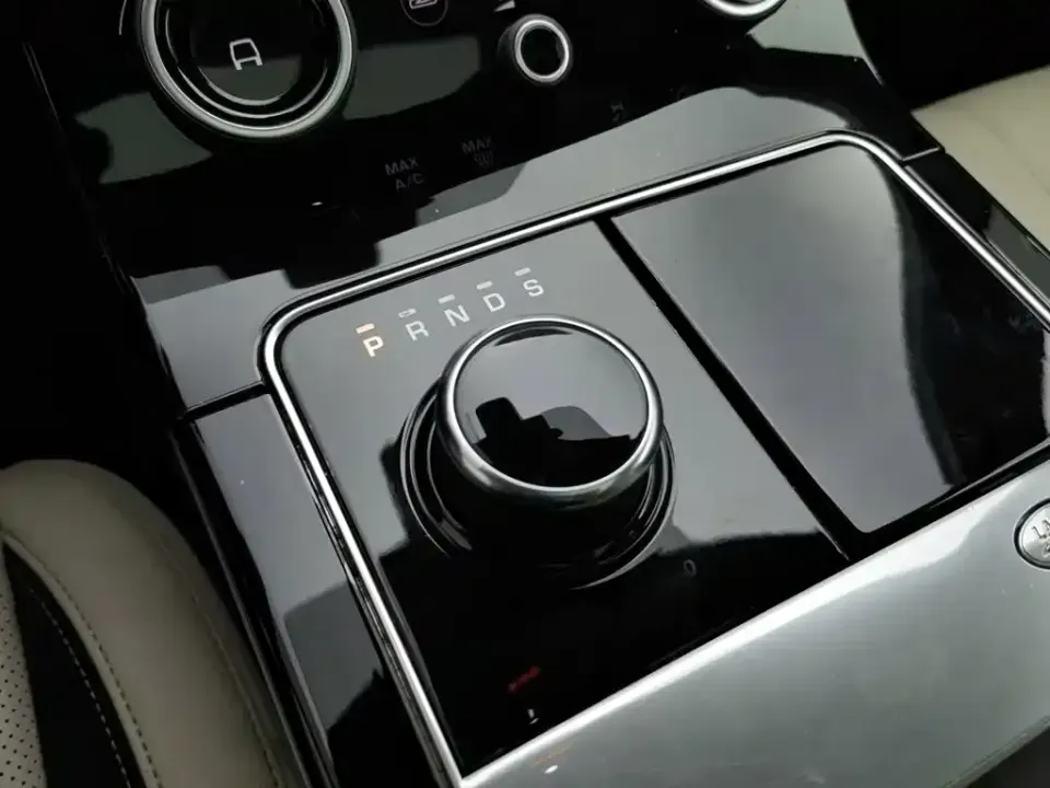 Land Rover Velar