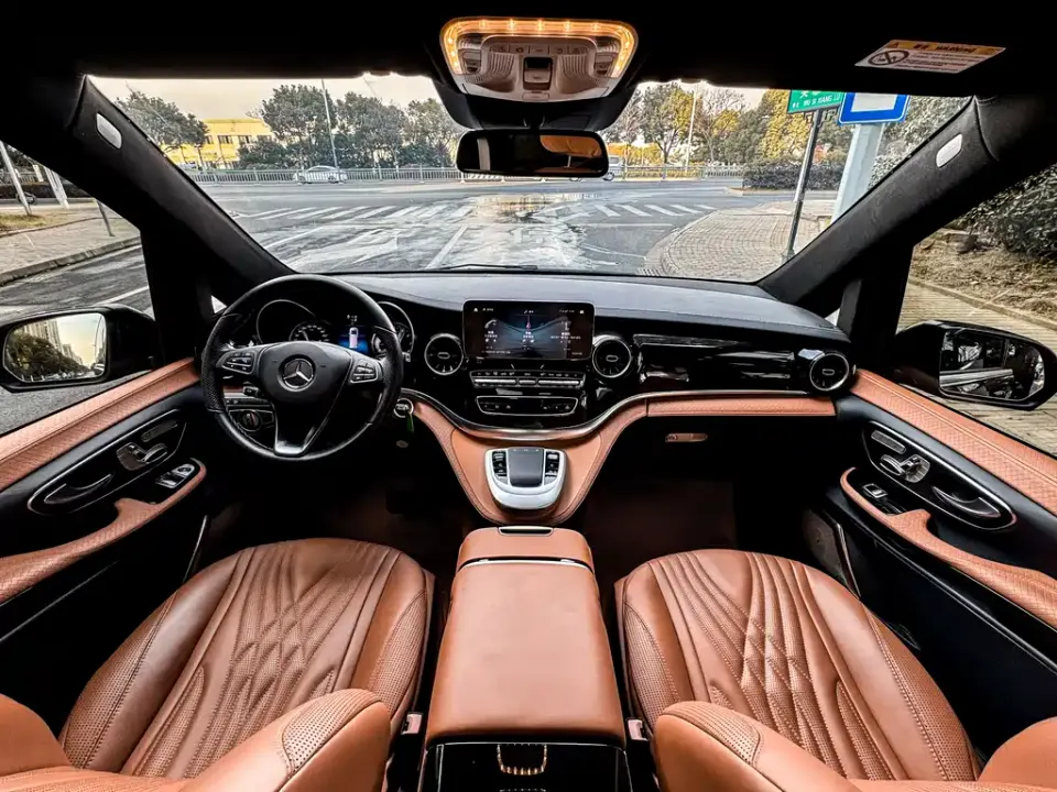 Yasheng Yasheng V-Class