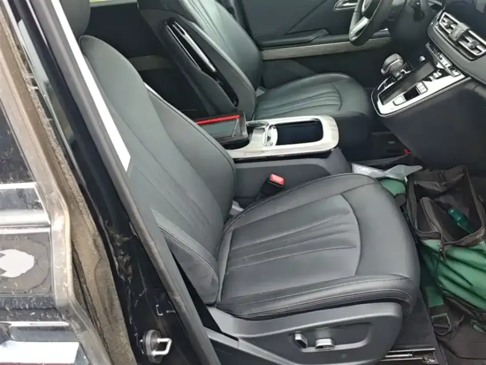 Hongqi Hongqi HQ9 PHEV
