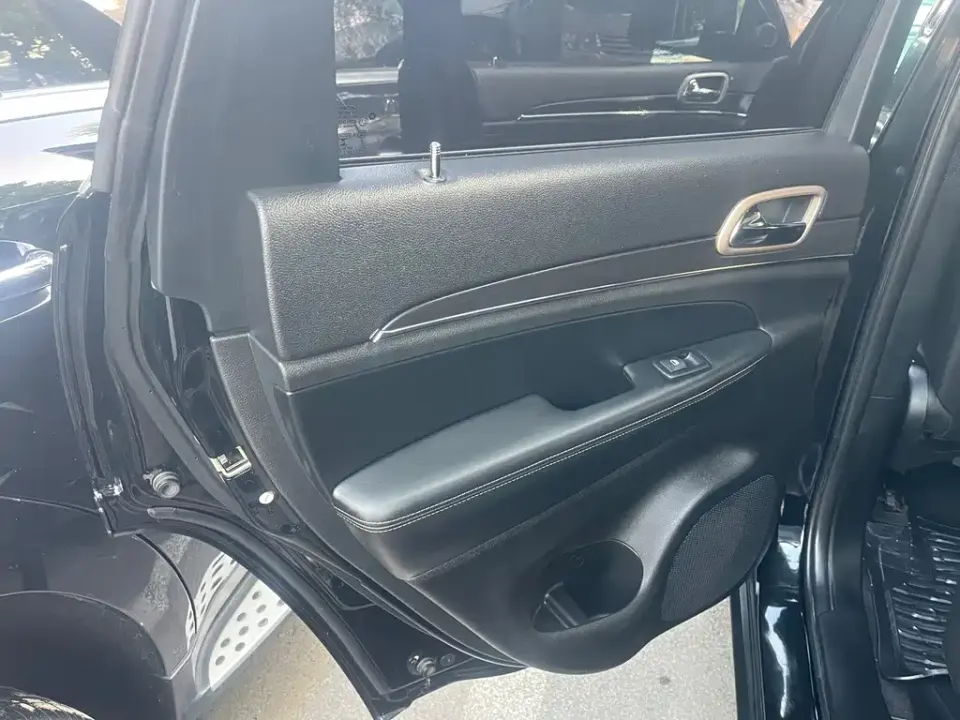 Jeep Grand Cherokee (Import)