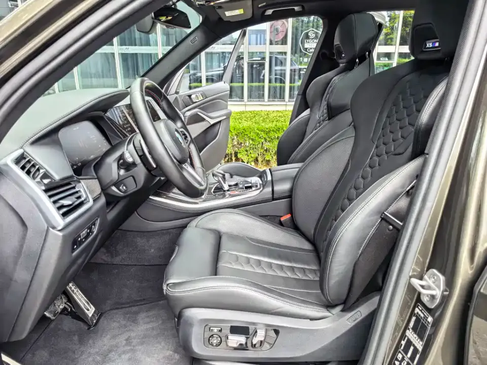 BMW X5 M