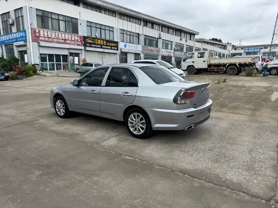 Soueast V3 Lingyue